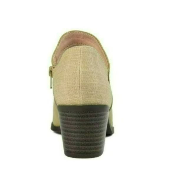 Journee Collection Adison Ankle Boots -5.5 - Picture 3 of 7